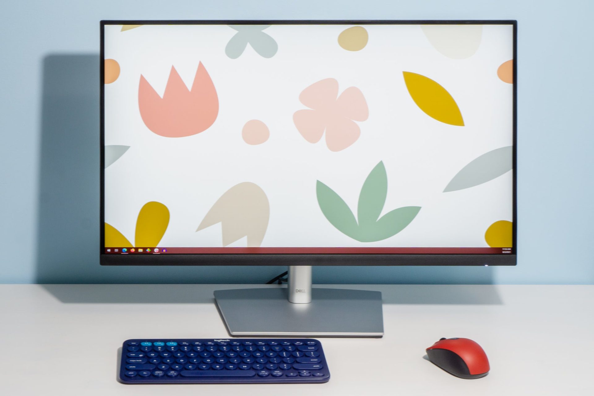 5 Monitors Worth Checking Out in 2023     – CNET