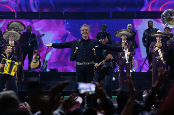 Alejandro Fernández Showcases Mexican Pride With Back-to-Back Hits: Highlights From His Viña del Mar Set