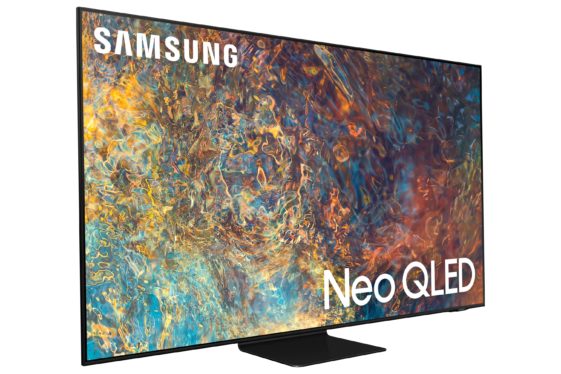I went hands-on with Samsung’s two best new QLED TVs, and one of them stunned me