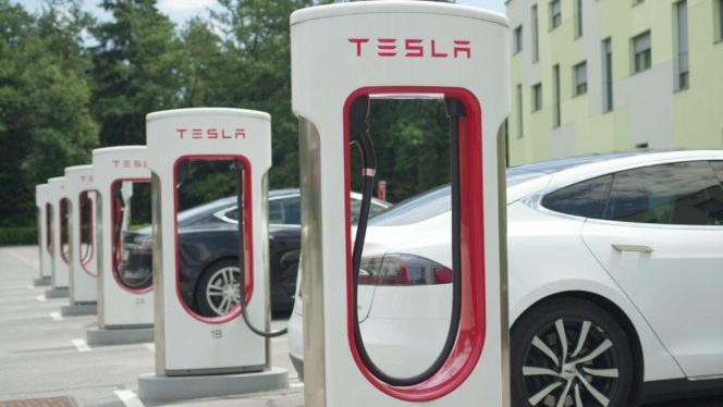 New Electric Vehicle Charging Standards Force Tesla to Change Its Ways