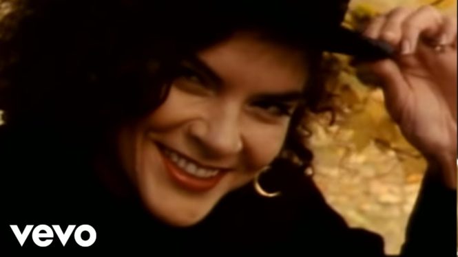 Rosanne Cash Hit the ‘Top’ of Hot Country Songs: Chart Rewind, 1988