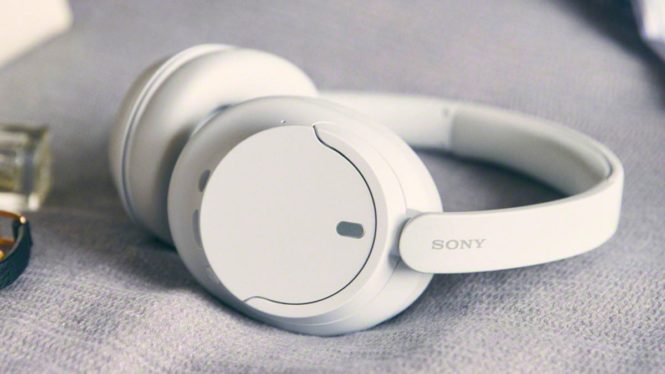 Sony Brings Its Excellent ANC to a $150 Pair of Wireless Headphones
