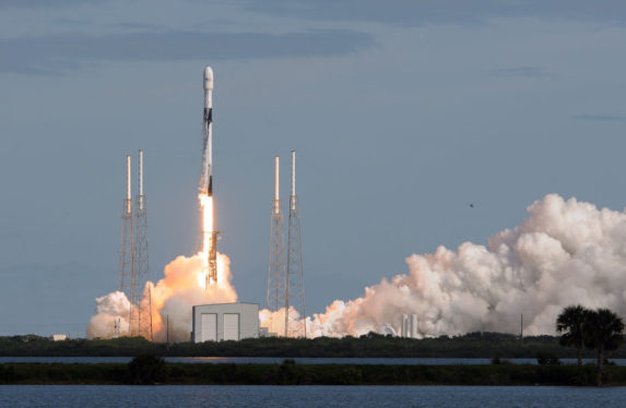 SpaceX could be fined $175K for failure to properly report launch data to FAA