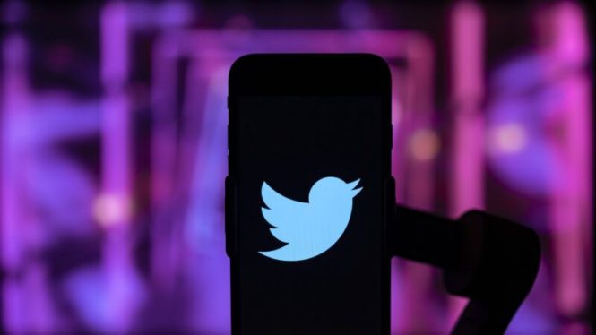 Twitter is making millions of dollars from previously banned accounts, report says