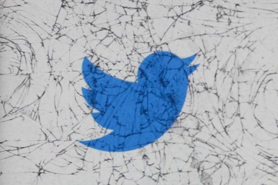 Twitter says bots can use its API for free, with limitations