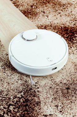 5 Robot Vacuum Tips to Help You Keep a Tidy Home (2023)