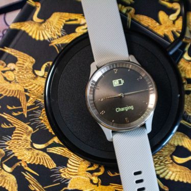 Garmin Vivomove Trend review: a cool smartwatch with a hidden secret