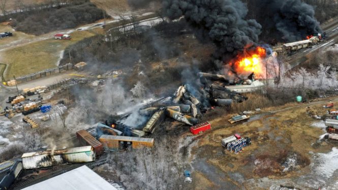 Norfolk Southern Violated the Clean Water Act in East Palestine Disaster, DOJ Lawsuit Alleges