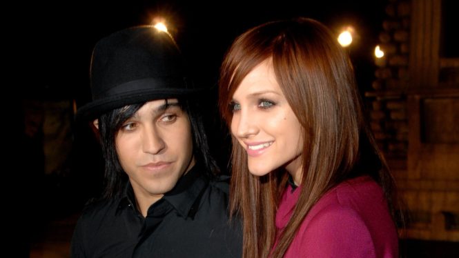 Pete Wentz Says Ashlee Simpson Divorce & Fall Out Boy Break Felt Like a ‘Bomb Had Gone Off’