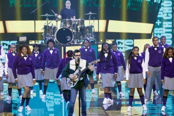 Simon Cowell Calls Weezer’s ‘America’s Got Talent’ Performance with Detroit Youth Choir ‘Magic’