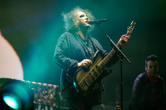 The Cure’s Robert Smith Demands Explanation From Ticketmaster For ‘Weird, Over Priced’ ‘Face Value’ Ticket Fees