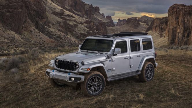 2024 Jeep Wrangler reveals more tech, refinement — and a cheaper 4xe