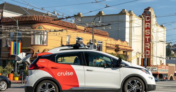 Cruise self-driving taxis now operate around the clock in San Francisco