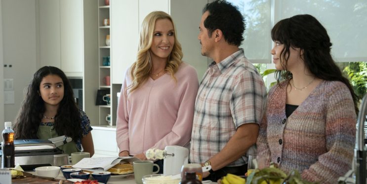 John Leguizamo Has An Awkward Father-Daughter Chat In The Power Clip