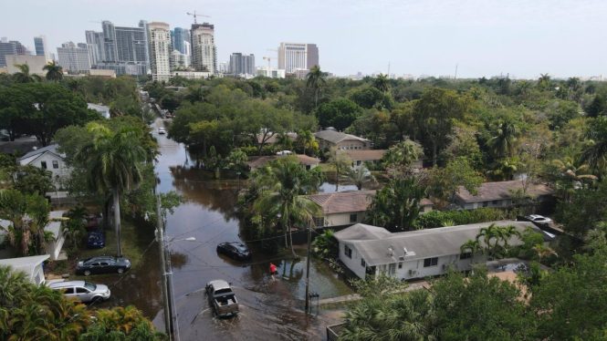 See Fort Lauderdale Underwater Following This Week’s Torrential Downpour