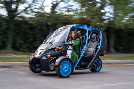 Arcimoto’s latest teeny-tiny EV is all work and no play