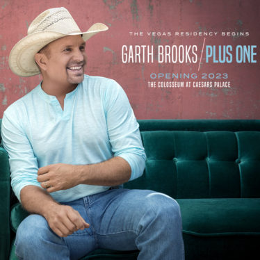 Check Out Garth Brooks’ Full Setlist for ‘Garth Brooks/Plus ONE’ Opening Night in Las Vegas