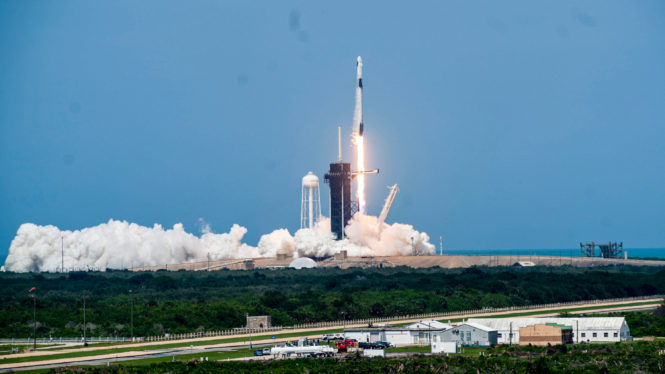 How to watch SpaceX’s spacecraft take a very short trip on Saturday
