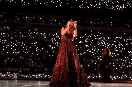 Taylor Swift’s Best Moments at MetLife Stadium on Night 2 of Her Blockbuster Eras Tour