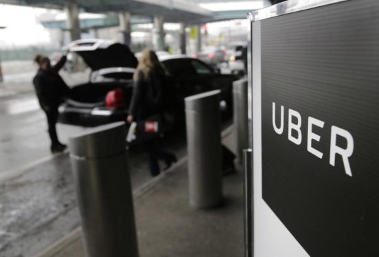 Uber starts offering flight bookings in the UK