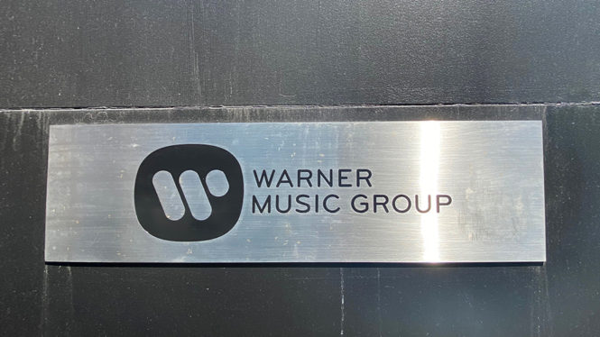 Warner Music Group Stock Falls Nearly 10% After Disappointing Earnings Report