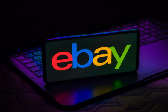 Employee finds SSD stolen last year from corporate data center for sale on eBay