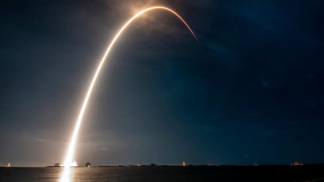 FAA Eases Airspace Restrictions for Florida Rocket Launches