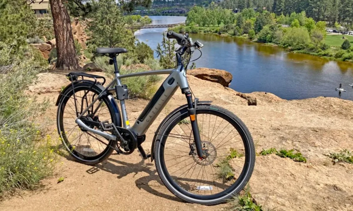Gazelle Ultimate C380+ E-Bike Review: For those times when cars are terrible