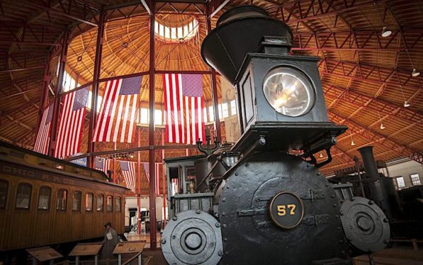 Huge Historic Locomotives and More at the Western Pacific Railroad Museum     – CNET