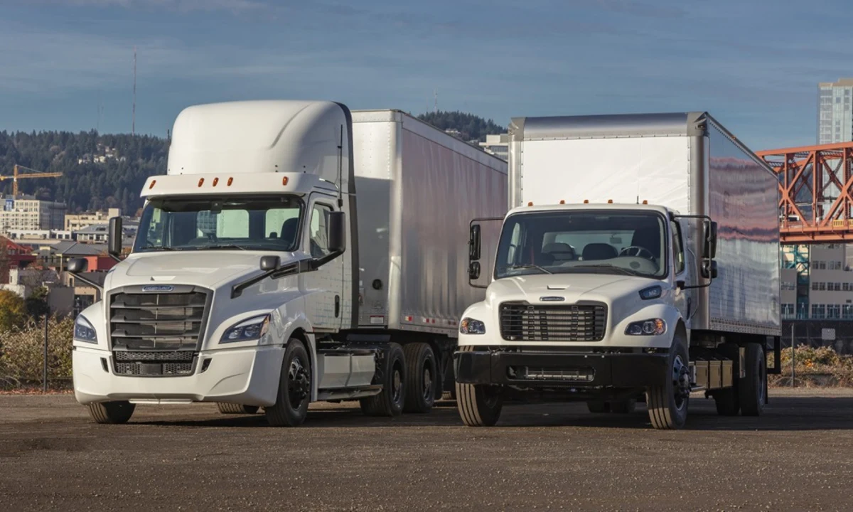 NHTSA to require automatic emergency braking on trucks, buses