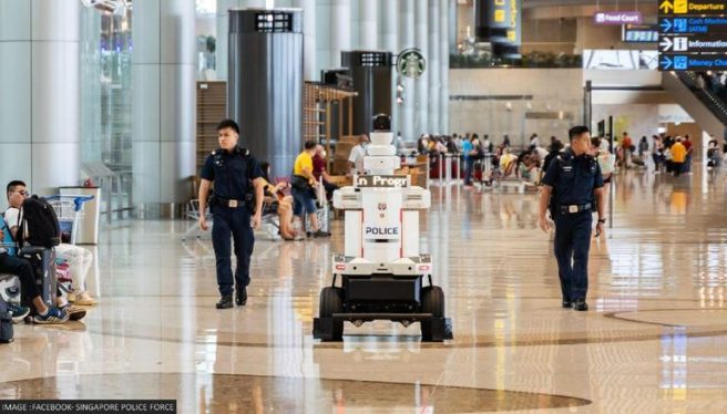 Police robots put on permanent patrol at Singapore airport