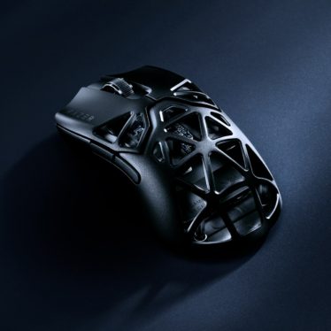 Razer’s Cage-Like Mouse Is a $280 Goth-Metal Jewel