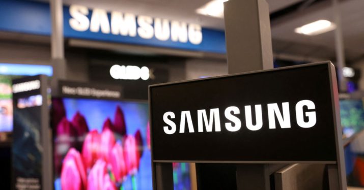 Samsung’s 4th-Quarter Profit Hits 8-Year Low     – CNET