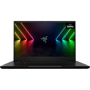 This Razer gaming laptop with an RTX 3070 Ti is $600 off today