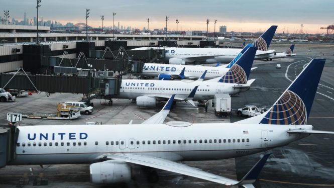 United CEO Points Finger at FAA Over Latest Flight Cancellations at NYC Area Airports