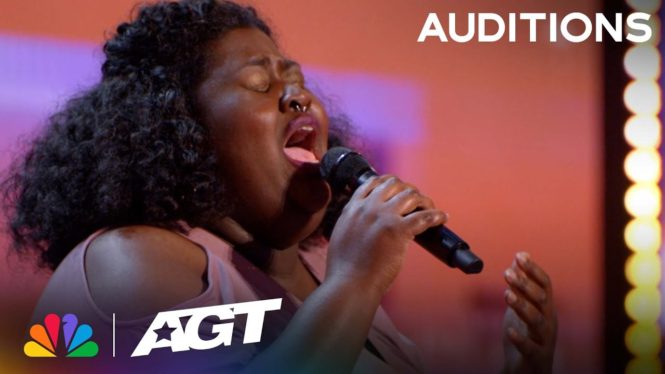 Watch ‘America’s Got Talent’ Hopeful Lachune Wow the Judges With Her Cover of Coldplay’s ‘Yellow’