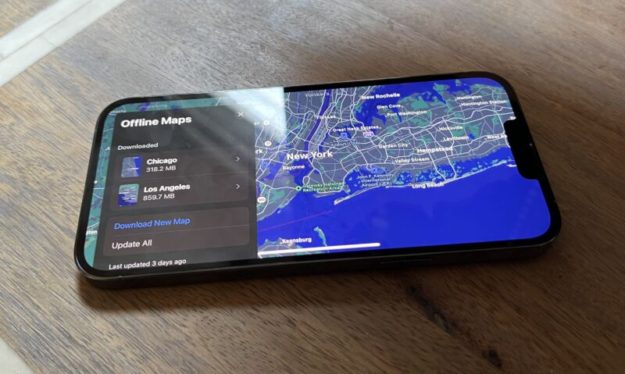 Apple introduces offline Maps—but how does it compare with Google Maps?