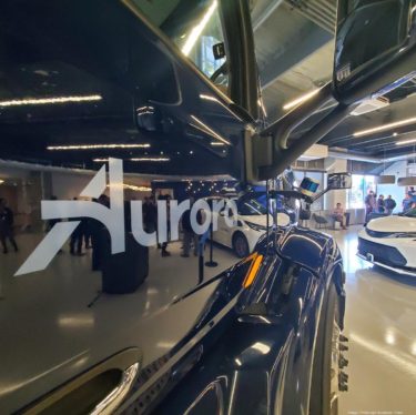 Autonomous vehicle company Aurora sells $820M worth of stock