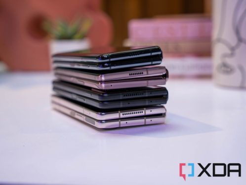 Does the Samsung Galaxy Z Fold 5 have a headphone jack?