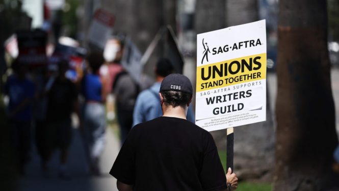 Hollywood Studios Discuss Bringing in Federal Negotiator to Avoid Actors’ Strike