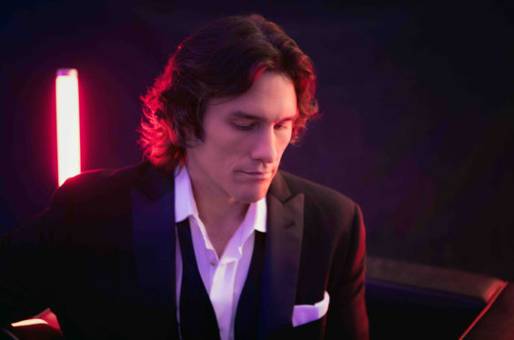 Joe Nichols’ ‘Brokenhearted’: How Its Creators Disguised a Sad Country Song With a Danceable Beat