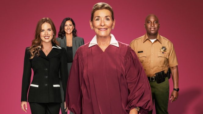 Judge Judy: 10 Fakest Things About The Show, According To Cast, Crew, & Litigants