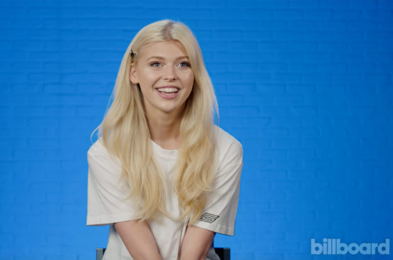 Loren Gray Gets Her Chart Read, Explains Quick Rise to Fame & More on Billboard’s ‘Reading the Stars’