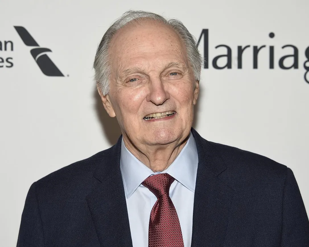 MASH Star Alan Alda Is Auctioning Off Some Of The Show’s Most Iconic Props 40 Years Later
