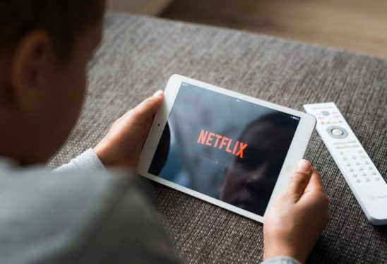 Netflix crackdown on password sharing boosts sign-ups