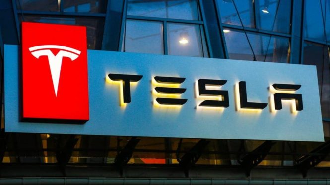 Tesla’s Board of Directors Return $735 Million After Being Accused of Overpaying Themselves