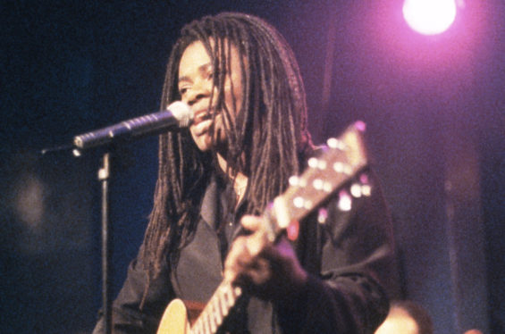 Tracy Chapman Now First Black Woman to Hit No. 1 on Country Airplay as Sole Writer — Who Is the Only Black Male Writer to Have Achieved the Same?