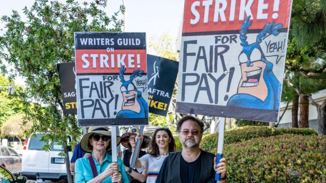 WGA Members Pledge to Fight for Unionizing Animation Writers