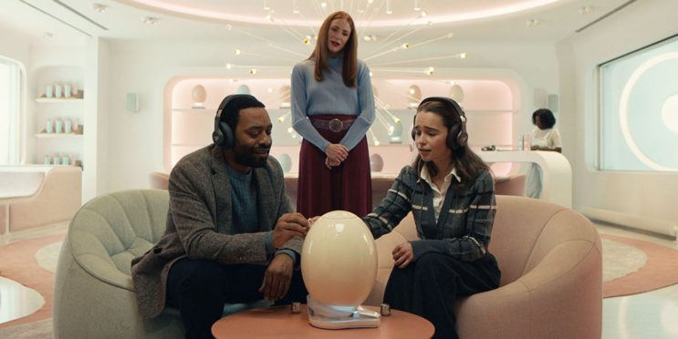 Emilia Clarke & Chiwetel Ejiofor Prepare Their New Baby’s Room In The Pod Generation Clip