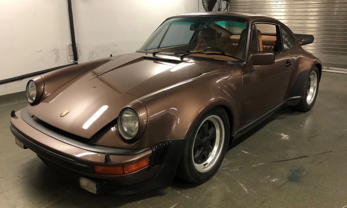 Florida man steals 1977 Porsche 930 Turbo from Sarasota car museum